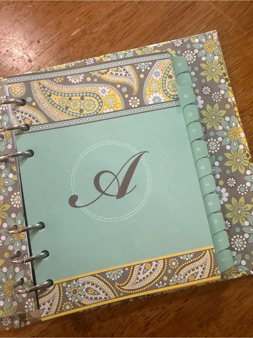 Vera Bradley Address Book in Lemon Parfait, NWoT